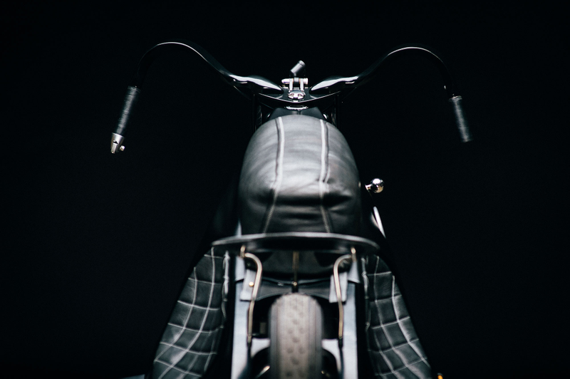 Illustration for article titled This Gorgeous Custom BMW Landspeeder Will Help You Forget It's Monday